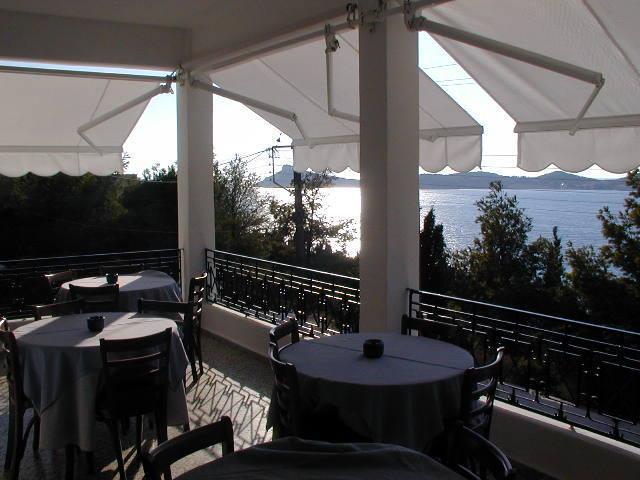 Oasis Hotel Masouri Esterno foto